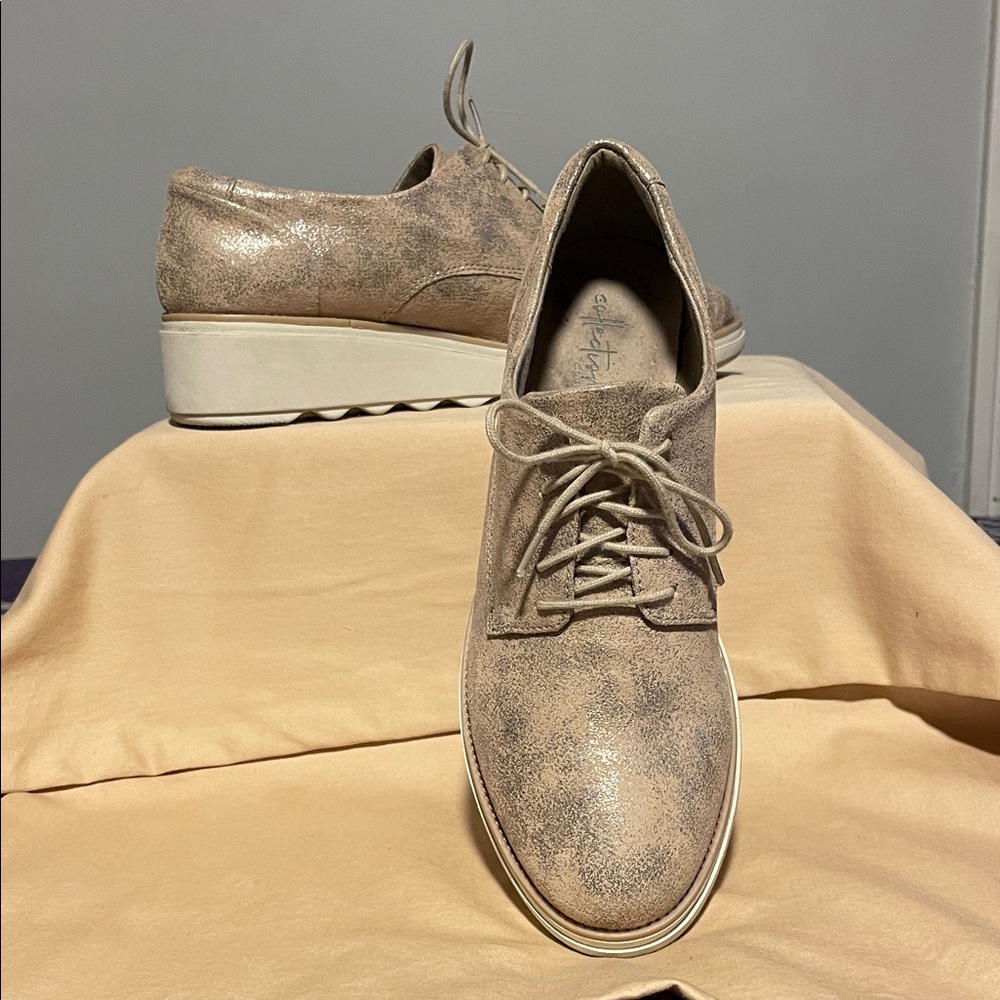 Clarks Beige Oxfords with White Soles